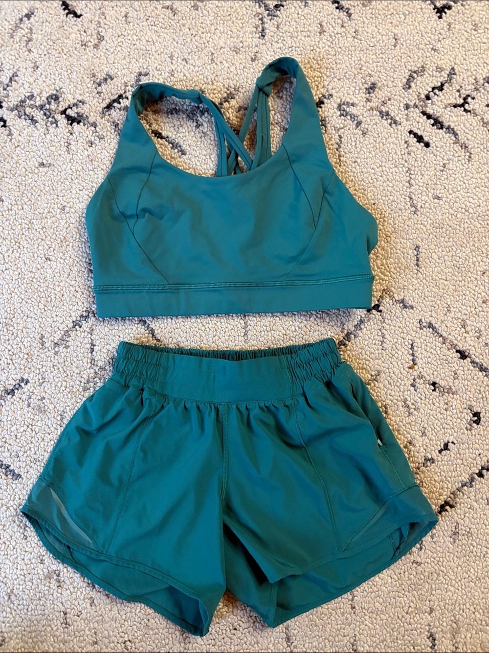 Lululemon set sz 8/4